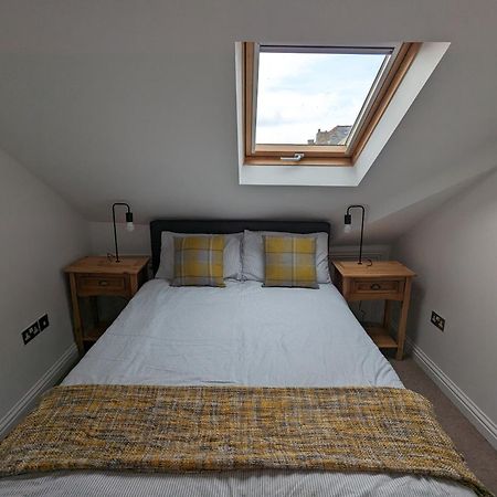 Top Floor Apartment Llandudno Esterno foto
